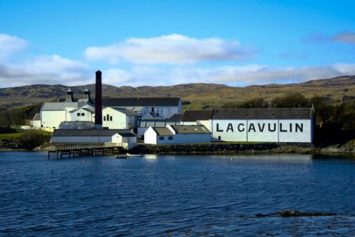 destylarnia_lagavulin_szkockakrata